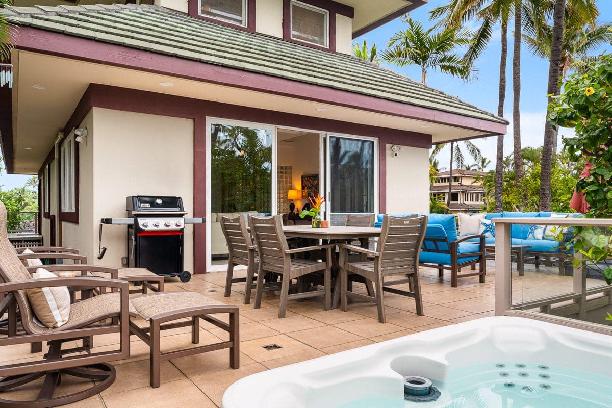 Kona Bay Estates Retreat with Ocean and Sunset Views