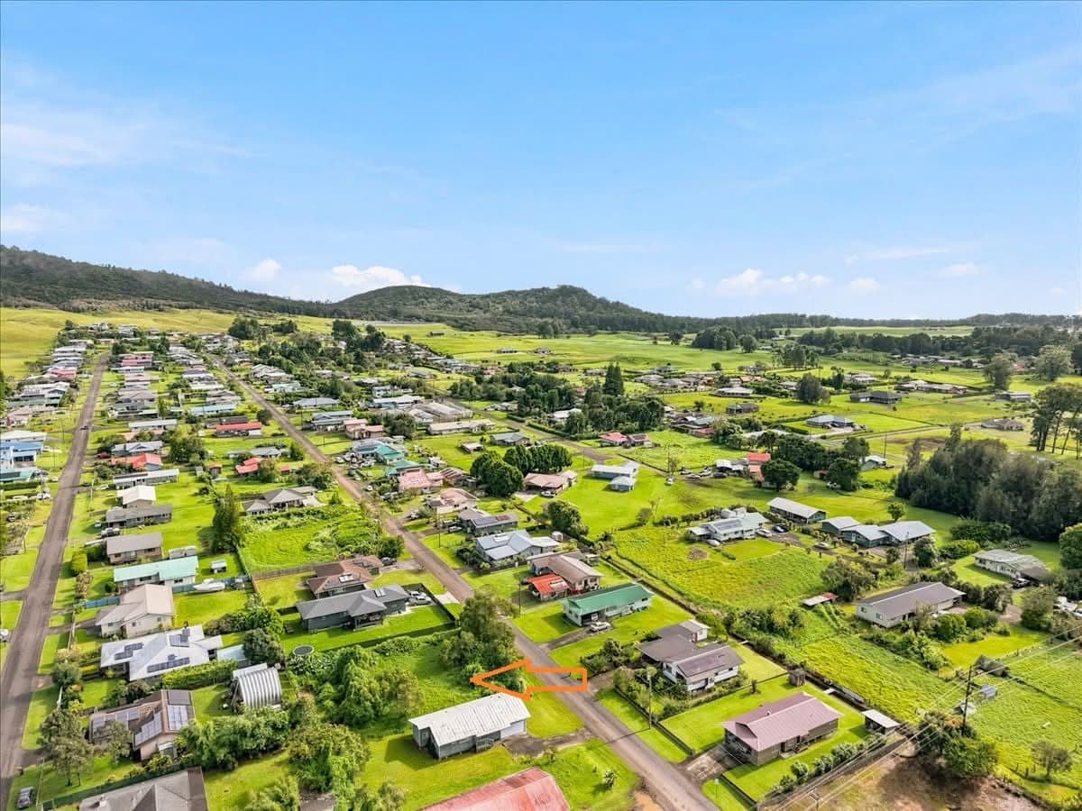 Vacant Lot in Hoonani Subdivision