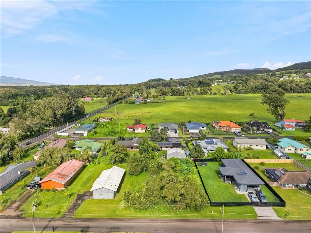 Vacant Lot in Hoonani Subdivision